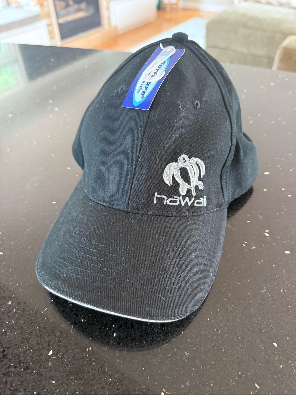 Hawaii Embroidered Turtle Baseball Hat- Black - Picture 2 of 5